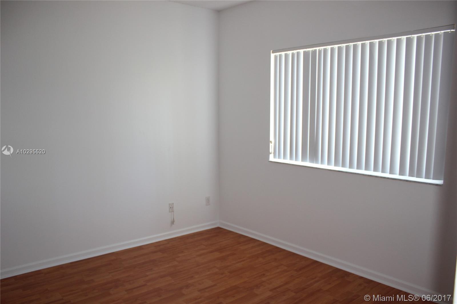 POLO GLEN CONDO - Residential Lease