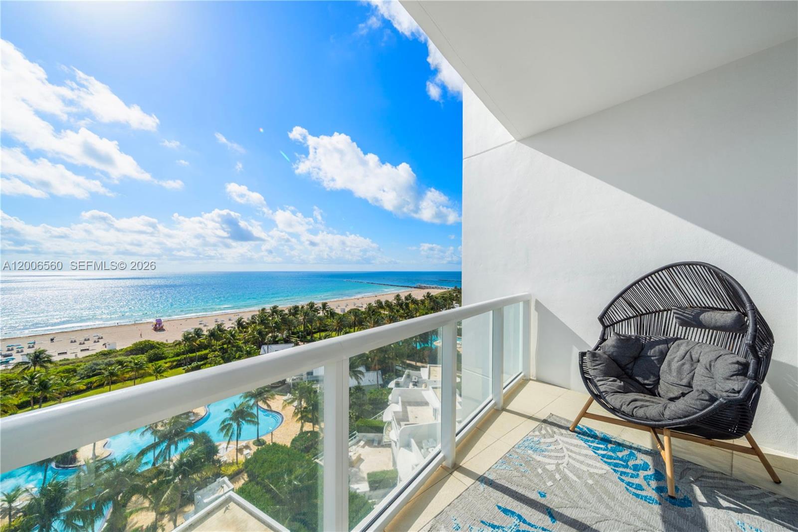 CONTINUUM ON SOUTH BEACH - Residential
