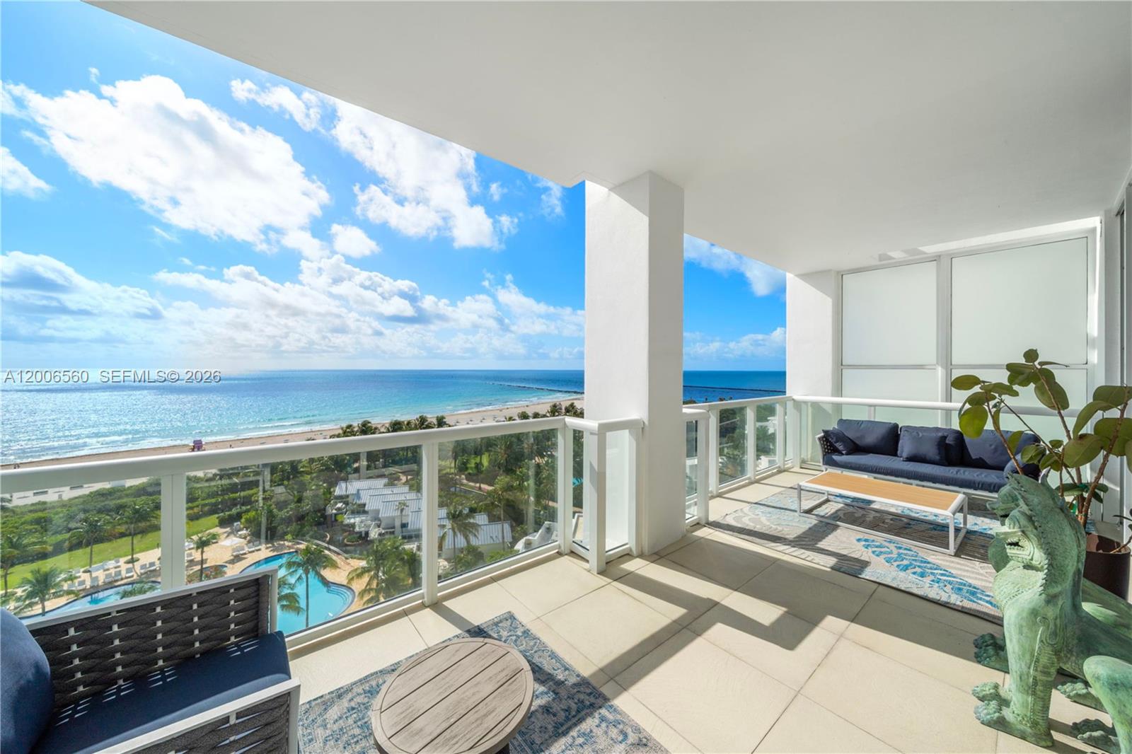 CONTINUUM ON SOUTH BEACH - Residential