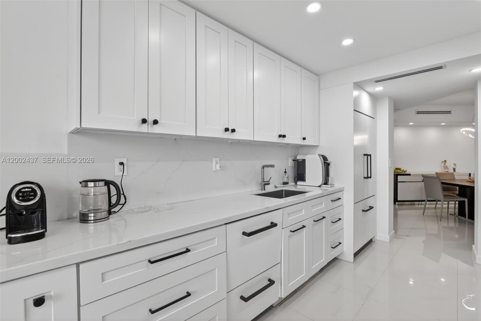 3000 ISL BLVD WILLIAMS IS - Residential