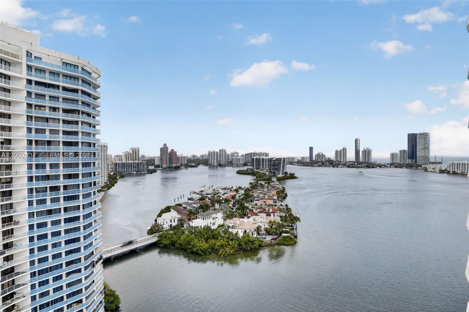 3000 ISL BLVD WILLIAMS IS - Residential