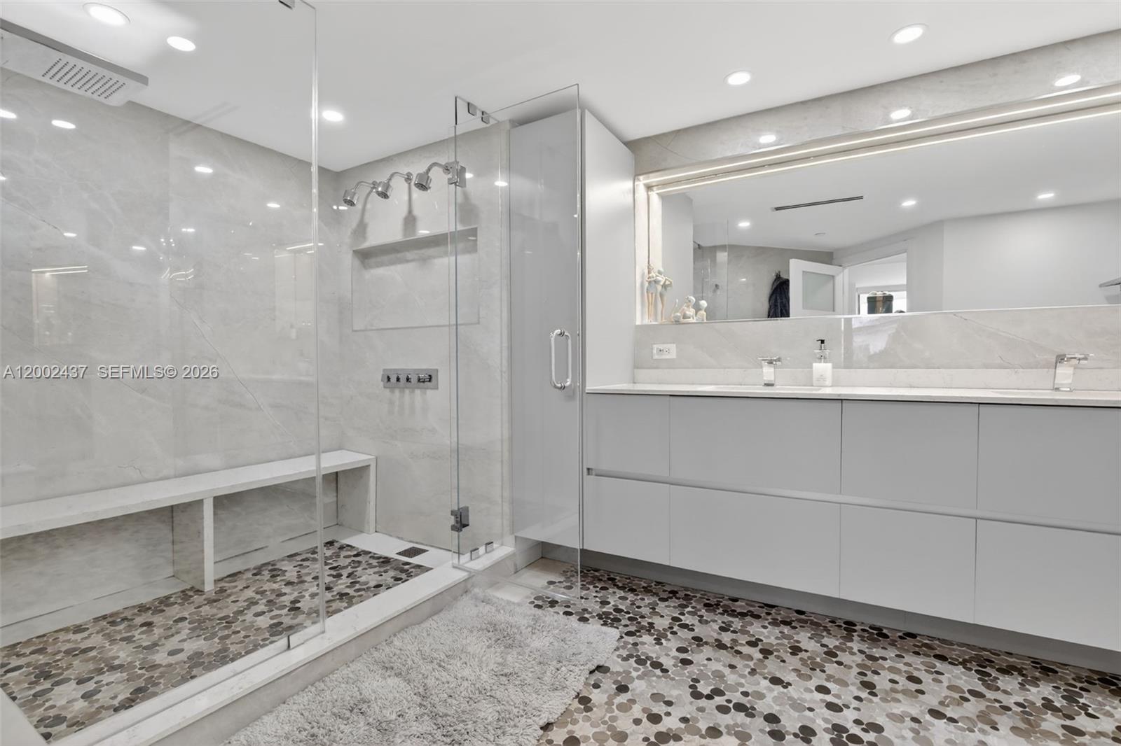 3000 ISL BLVD WILLIAMS IS - Residential