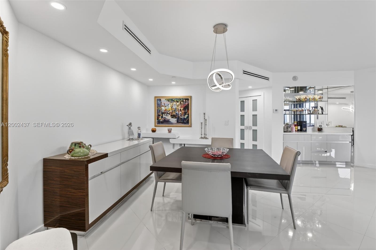 3000 ISL BLVD WILLIAMS IS - Residential