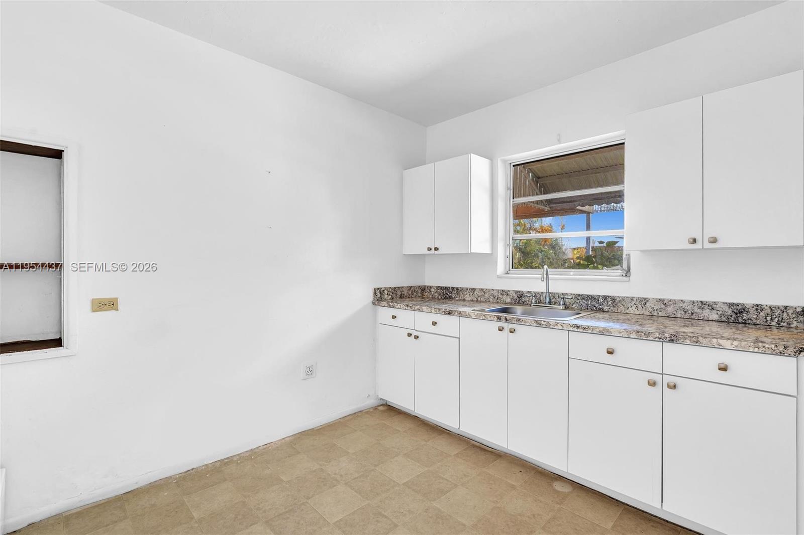 ISLE OF NORMANDY TROUVILL - Residential