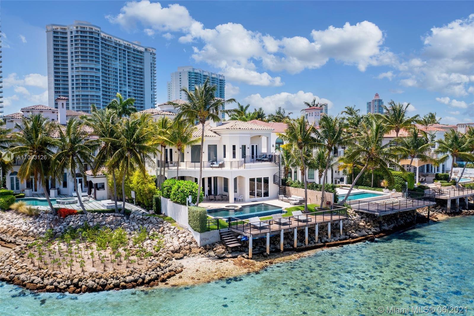 ISLAND ESTATES - Residential