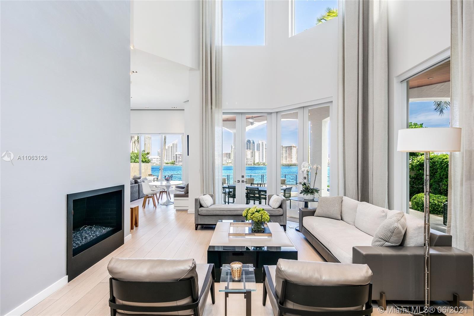 ISLAND ESTATES - Residential