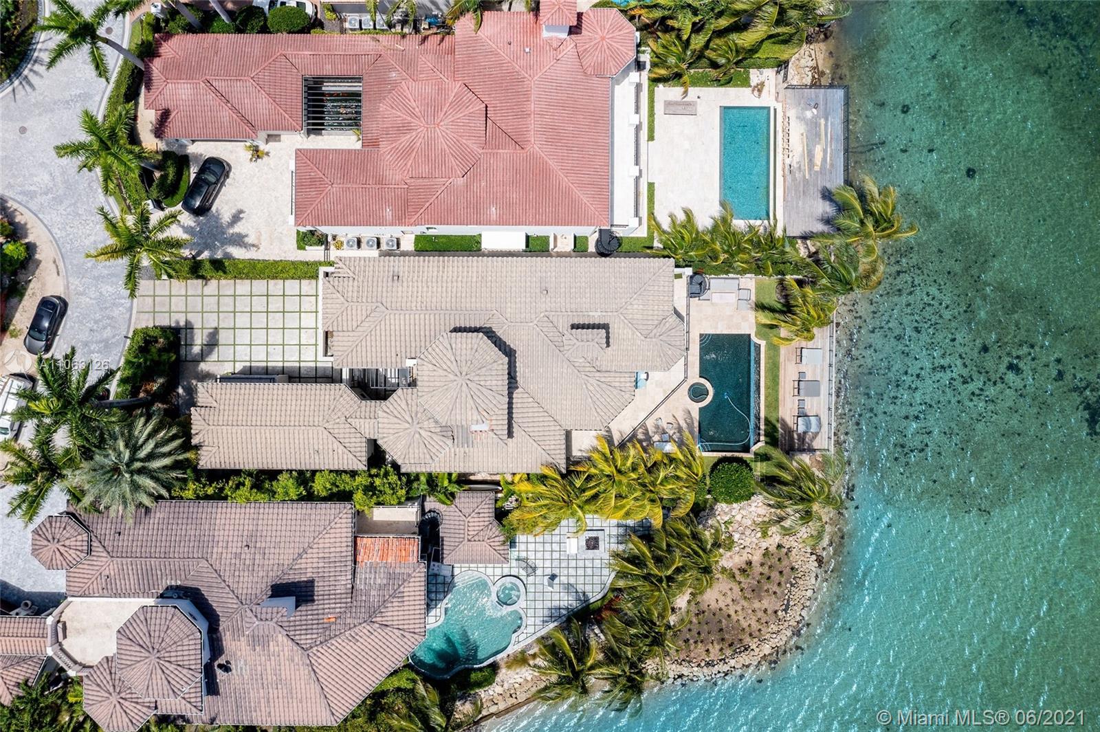 ISLAND ESTATES - Residential