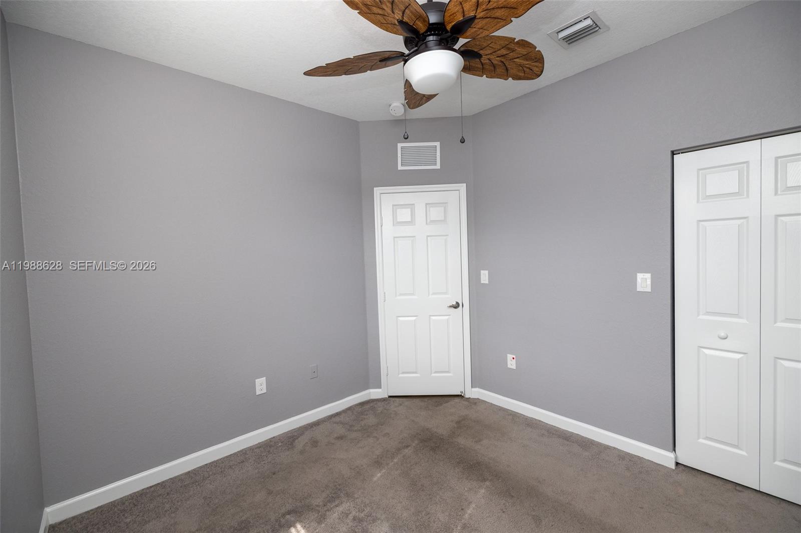 MARTINIQUE AT OASIS REPLA - Residential Lease