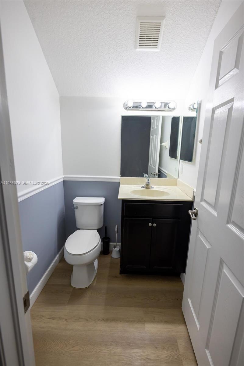 MARTINIQUE AT OASIS REPLA - Residential Lease