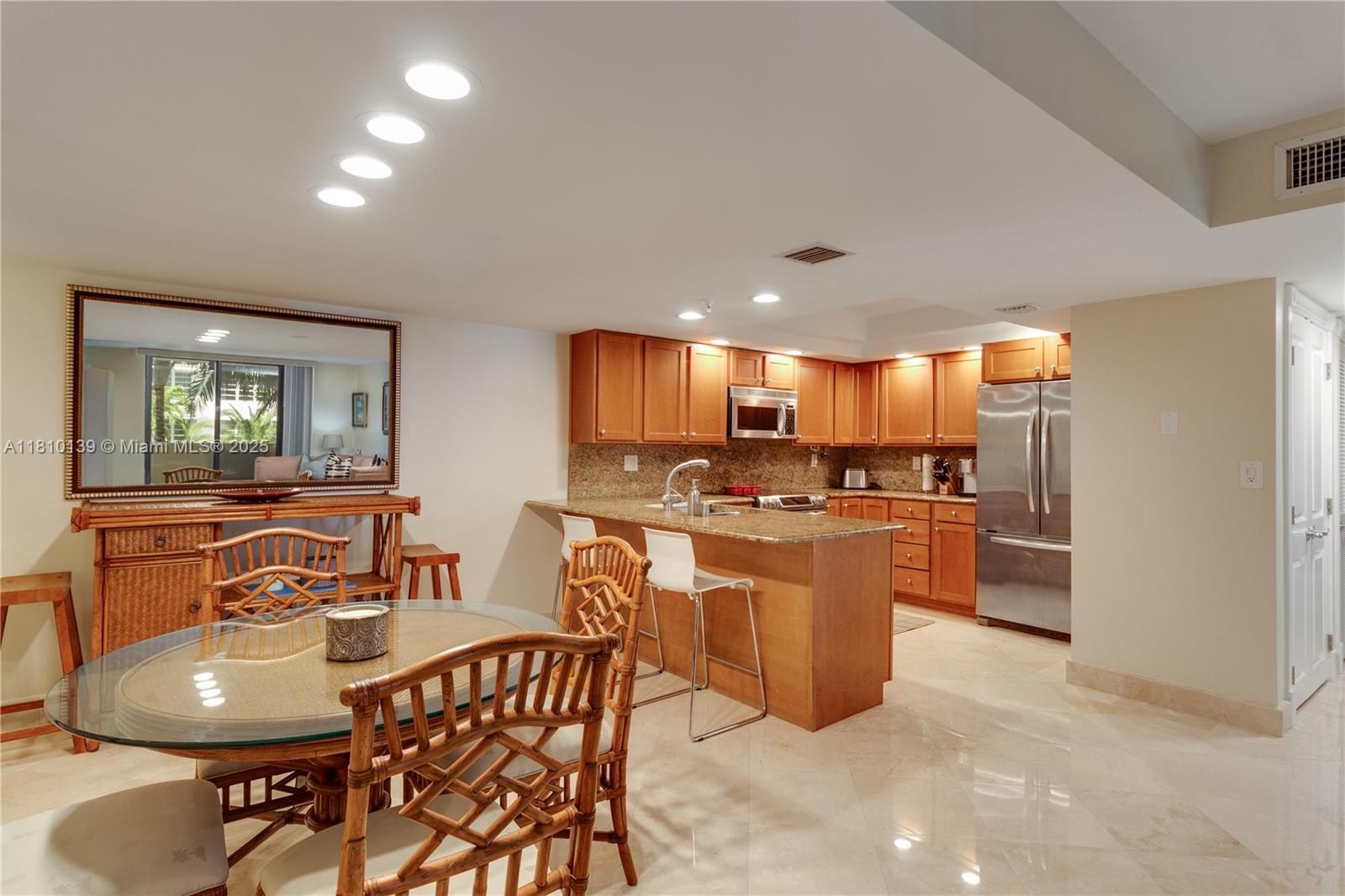 1623 Collins Ave 509, Miami Beach, Miami-Dade County, Florida - 2 Bedrooms  
2 Bathrooms - 