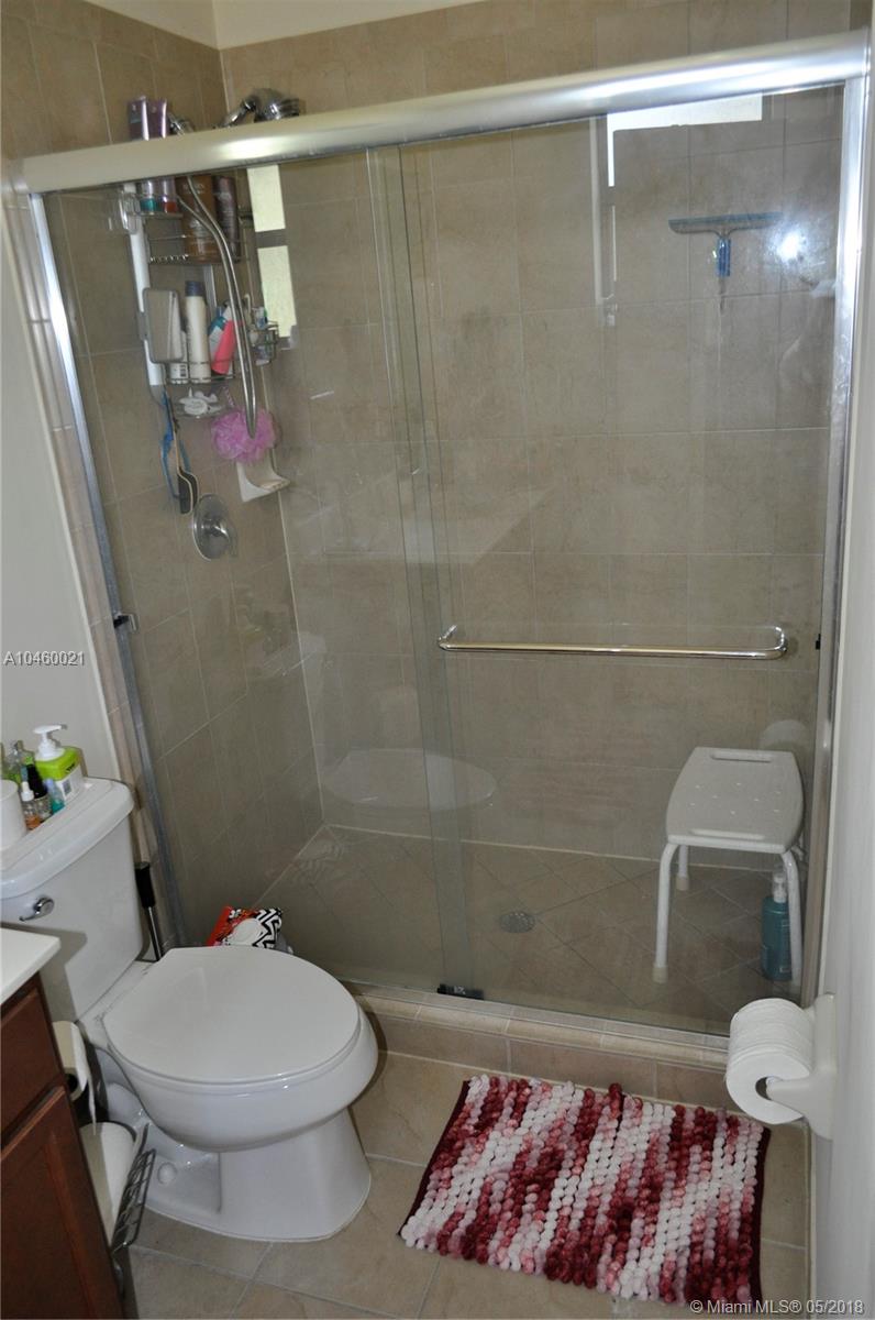 BELLAGIO VILLAS - Residential Lease