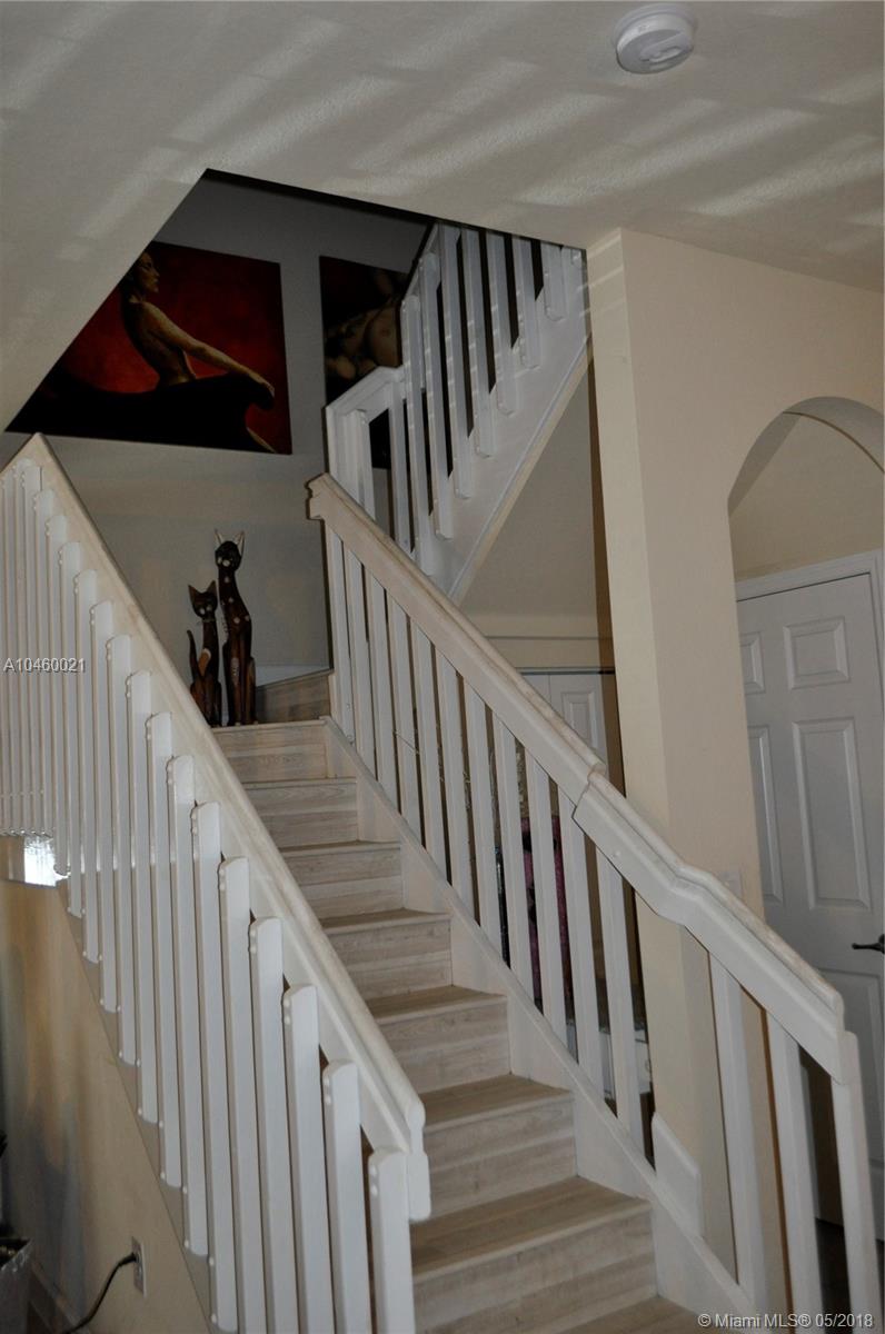 BELLAGIO VILLAS - Residential Lease