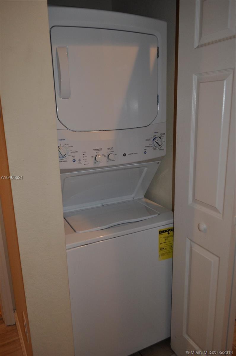 BELLAGIO VILLAS - Residential Lease