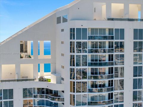 Tiny photo for 17555 Collins Ave #3204, Sunny Isles Beach, FL 33160 (MLS # A12023415)