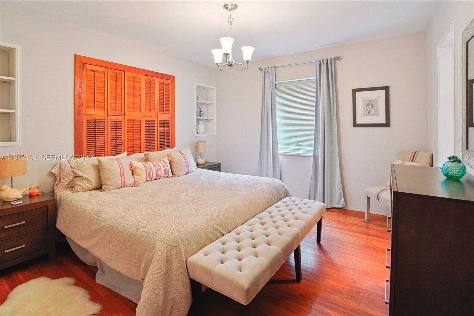 CORAL ISLES - Residential