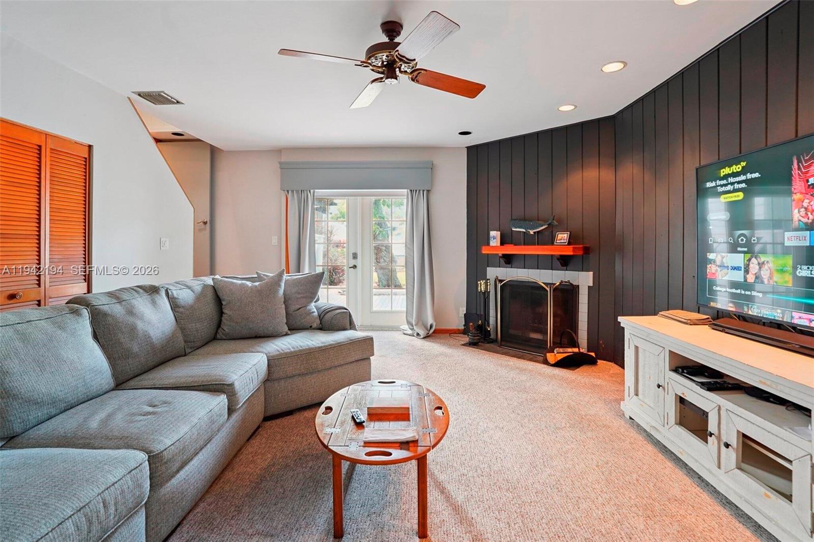 CORAL ISLES - Residential