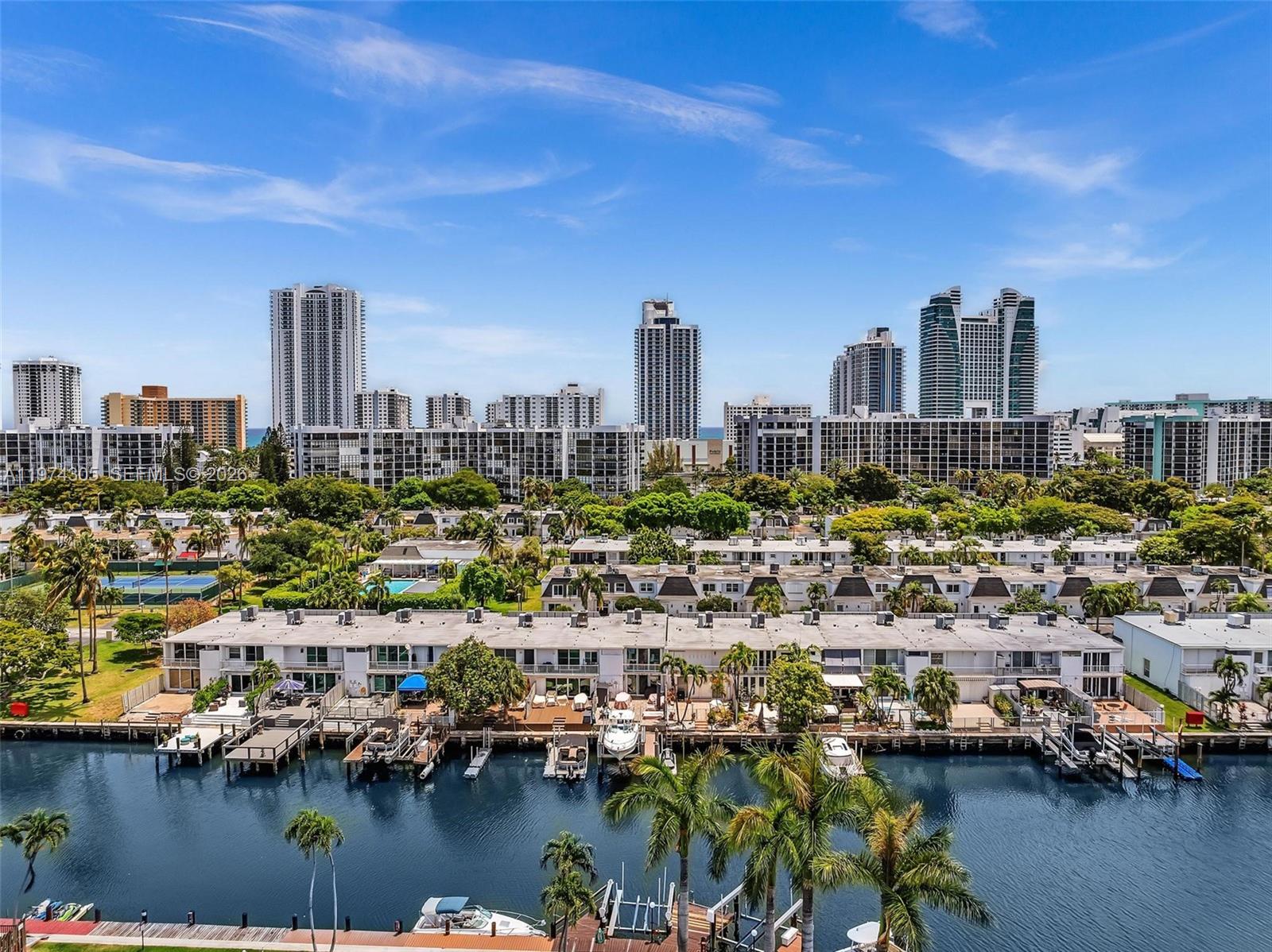 TOWNHOUSES OF VENETIAN PA - Residential Lease