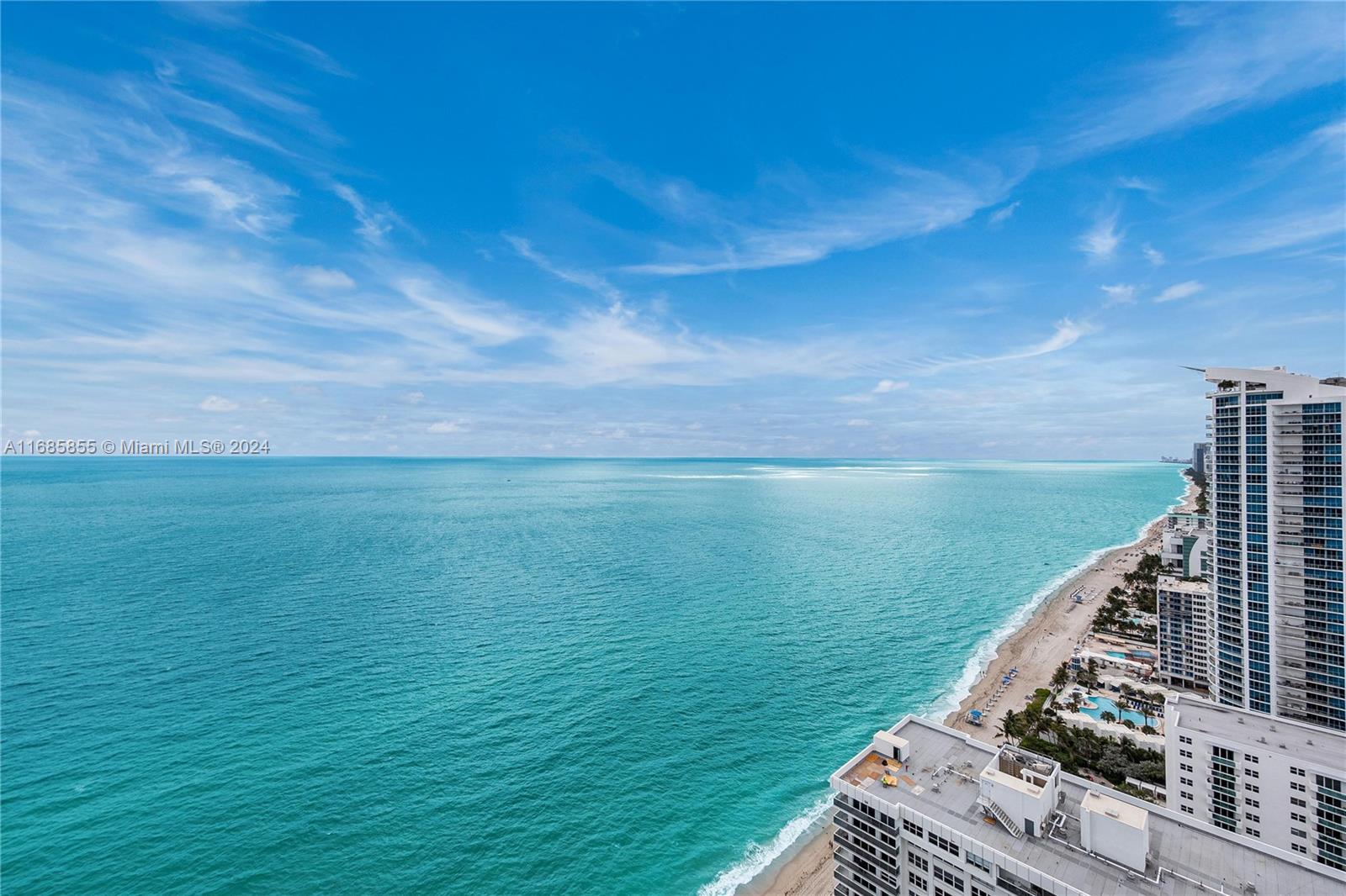 2711 HOLLYWOOD BEACH COND - Residential