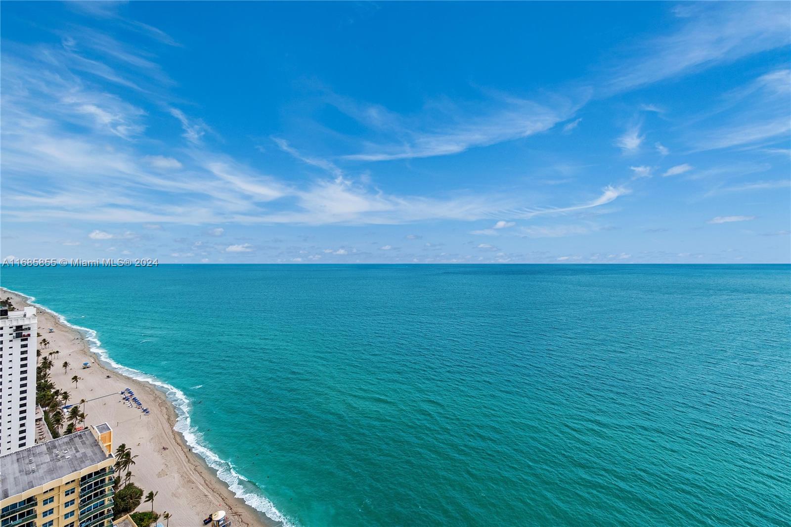 2711 HOLLYWOOD BEACH COND - Residential
