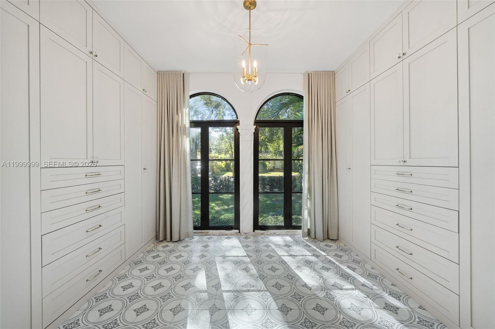 C GAB COUNTRY CLUB SEC 6 - Residential Lease