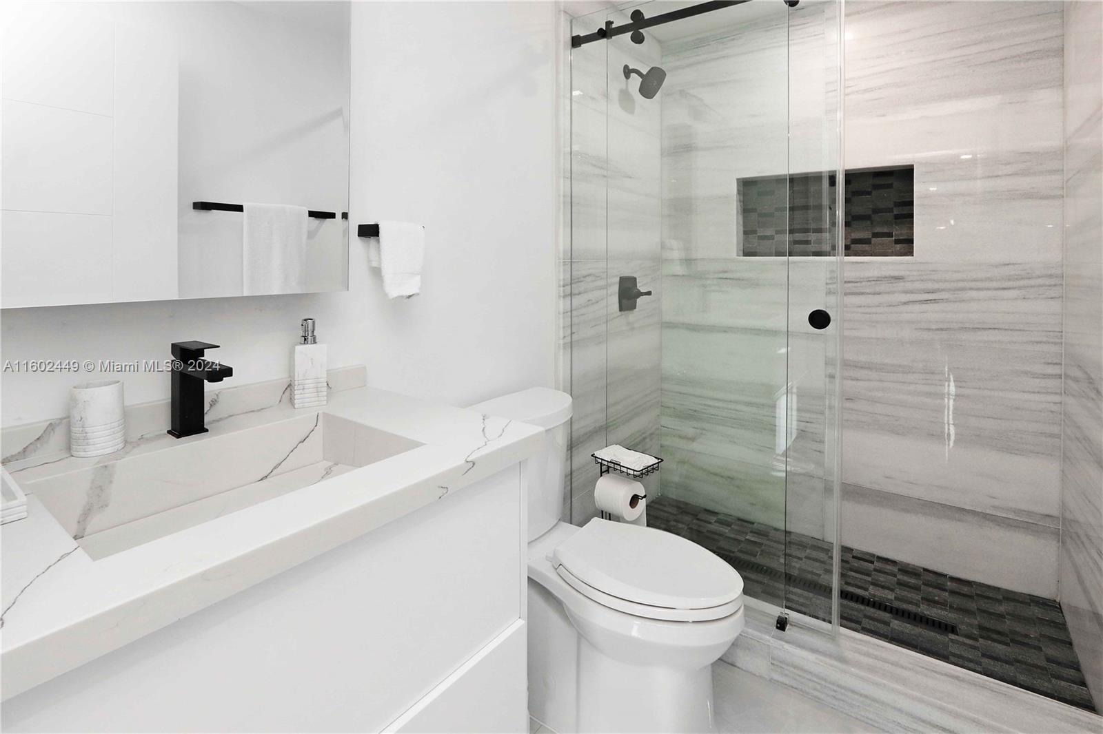 HOLLYWOOD CENTRAL BEACH - Residential