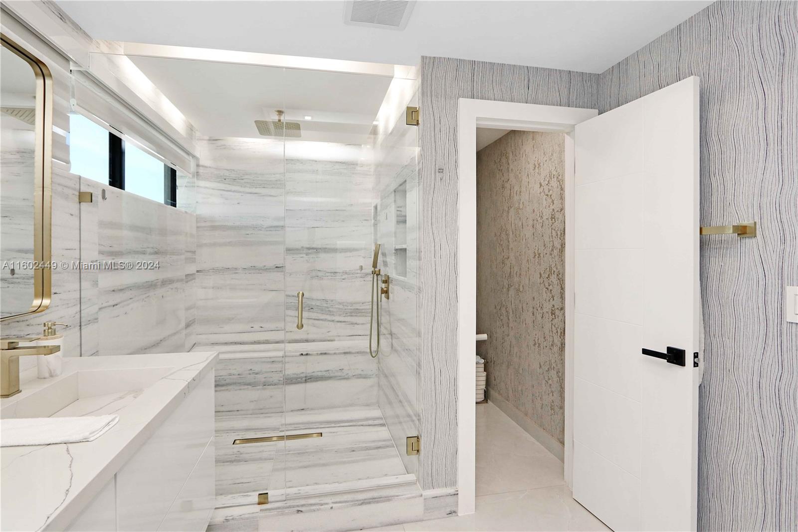 HOLLYWOOD CENTRAL BEACH - Residential