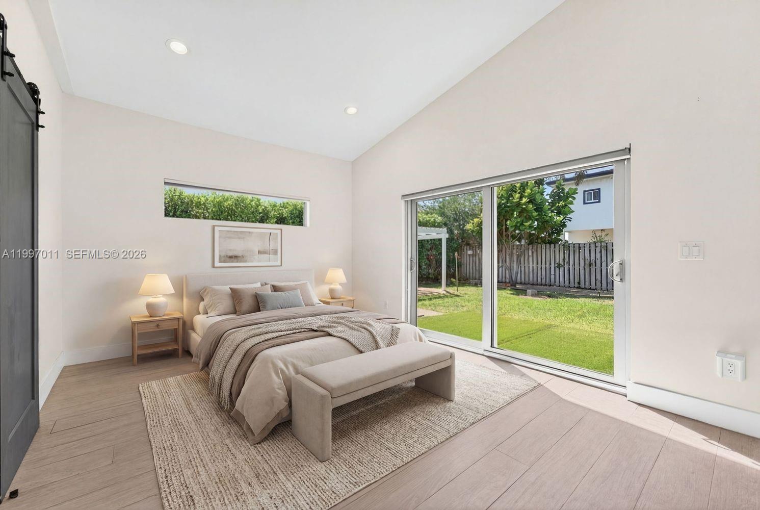 LAUDERDALE PARK 6-33 1/2 - Residential