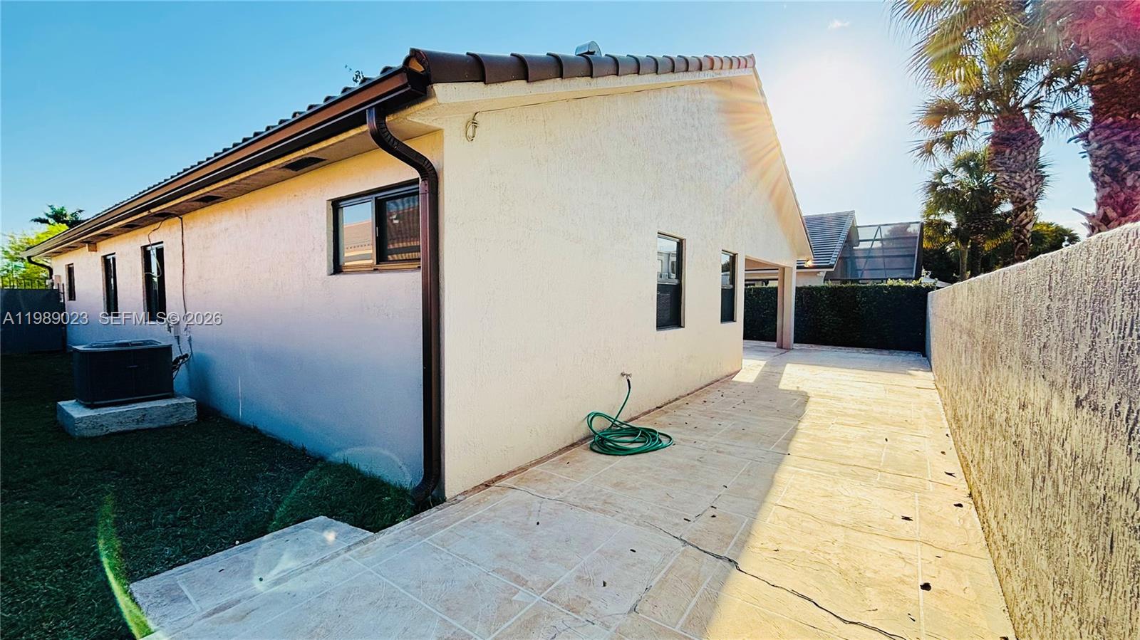 FOREST LAKES ESTATES SEC - Residential Lease