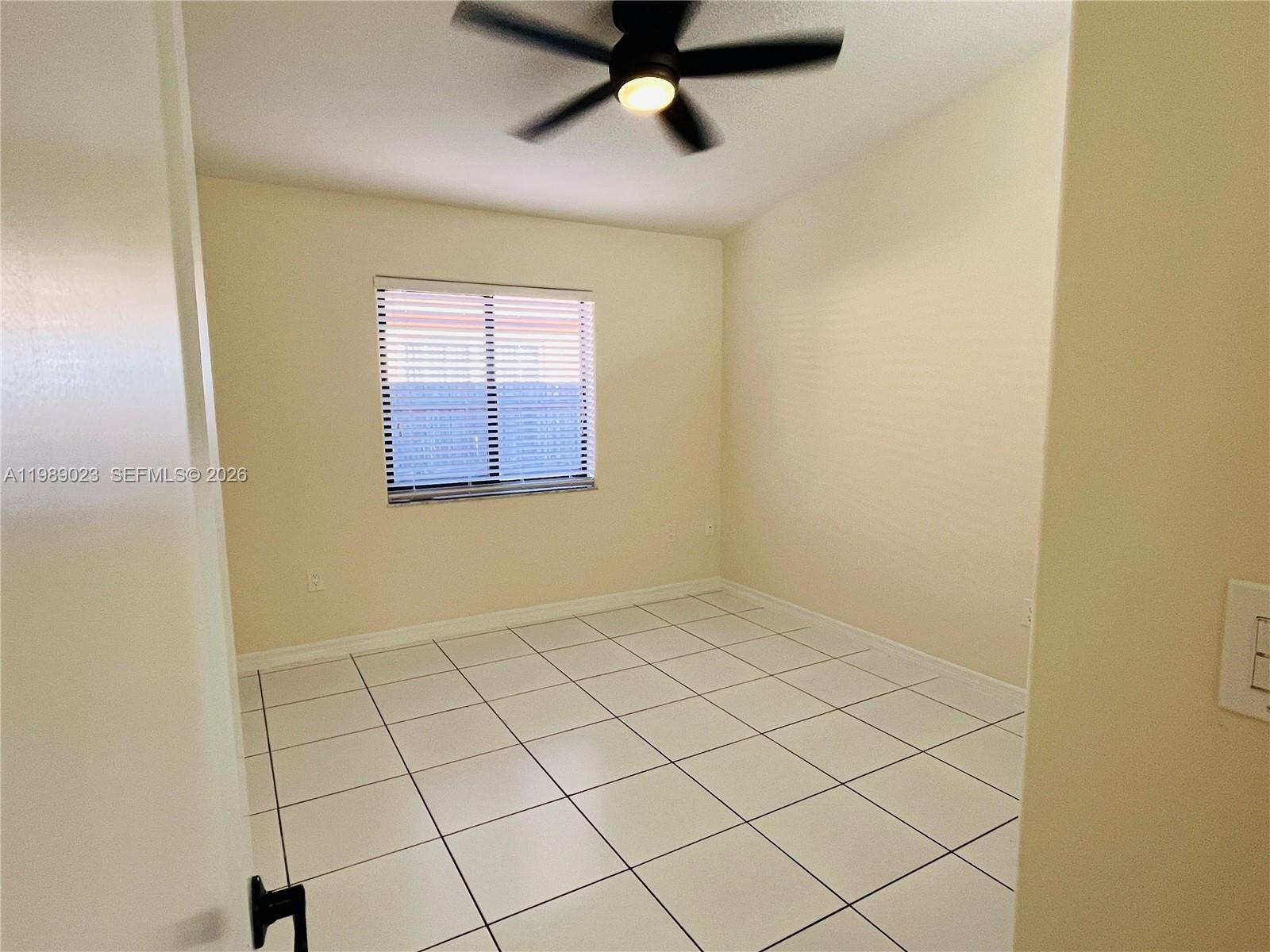 FOREST LAKES ESTATES SEC - Residential Lease