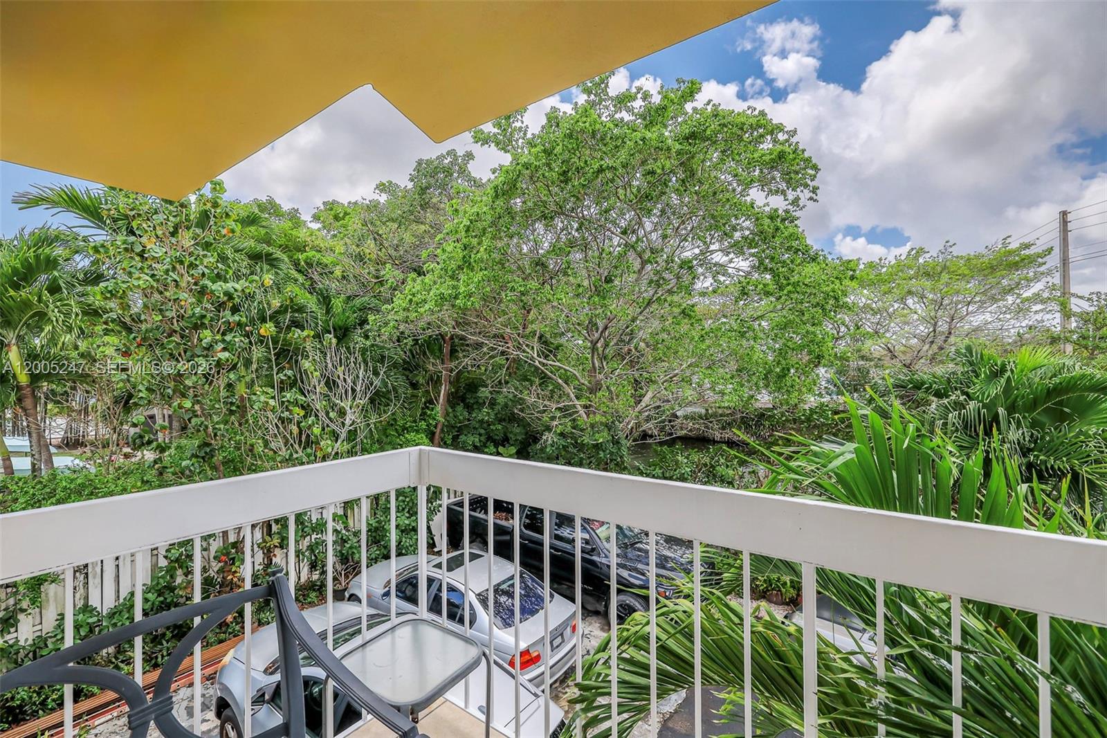 BISCAYNE PARK ESTATES - Residential Income