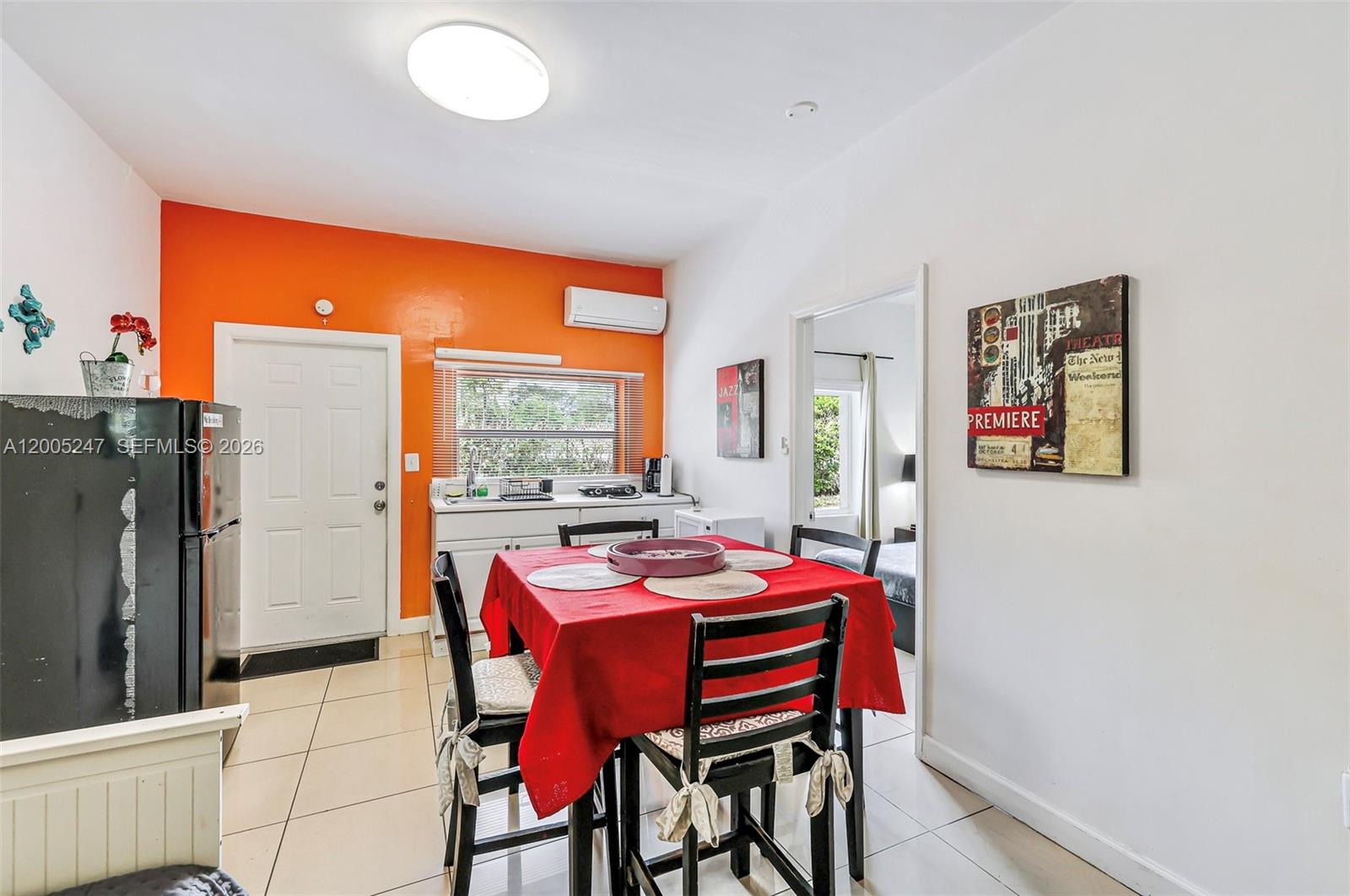 BISCAYNE PARK ESTATES - Residential Income