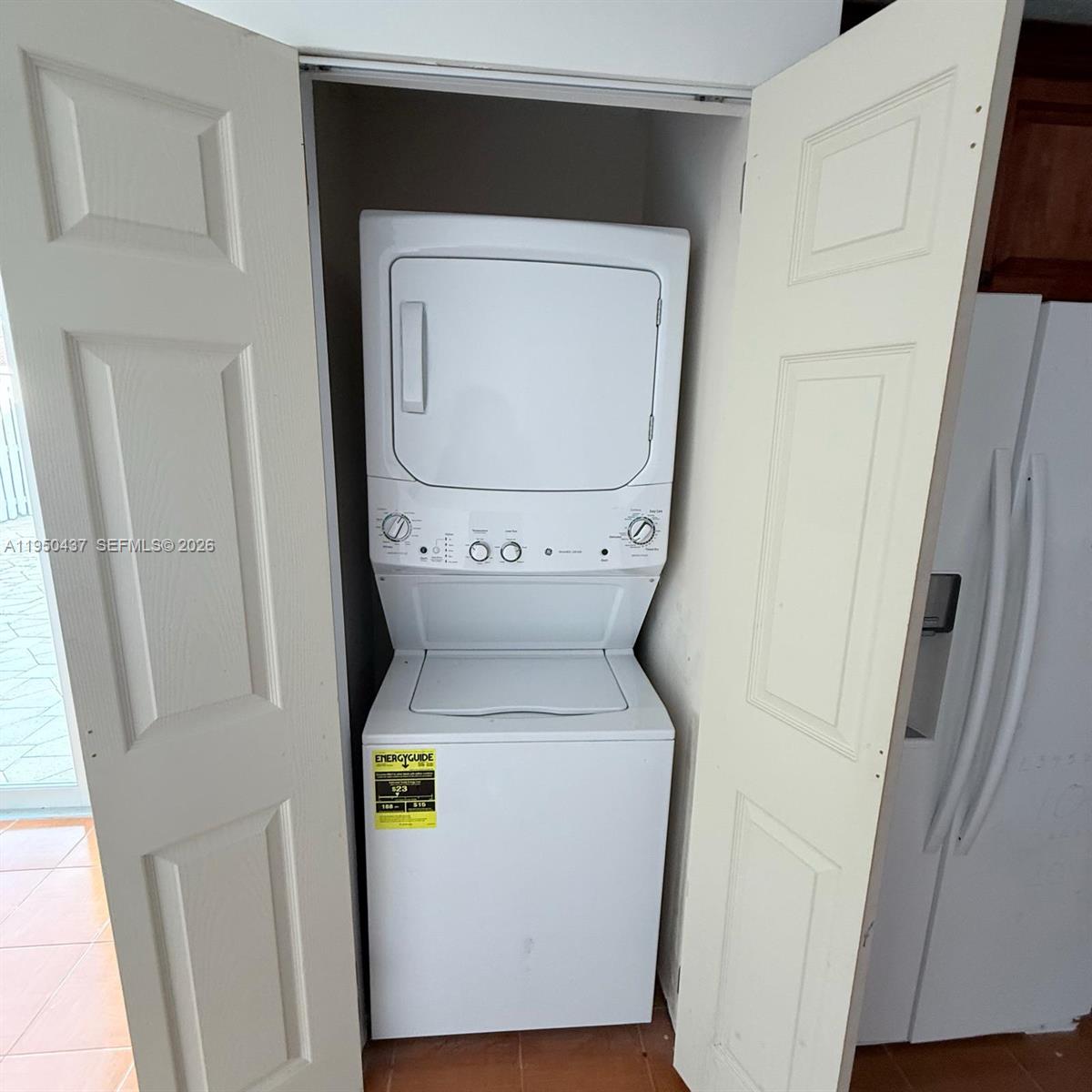 LAKES ON THE GREEN NORTH - Residential