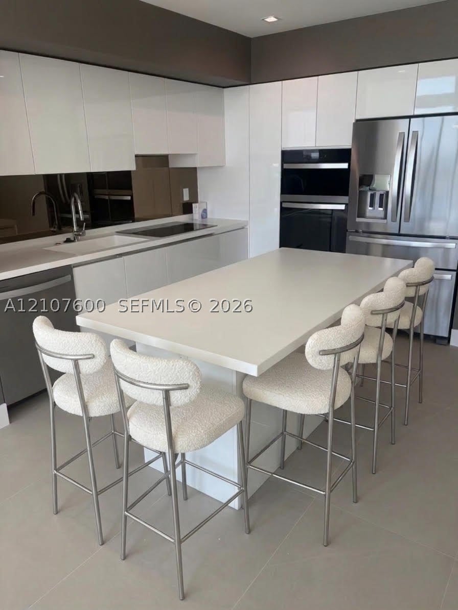 1170 E Hallandale Beach Blvd