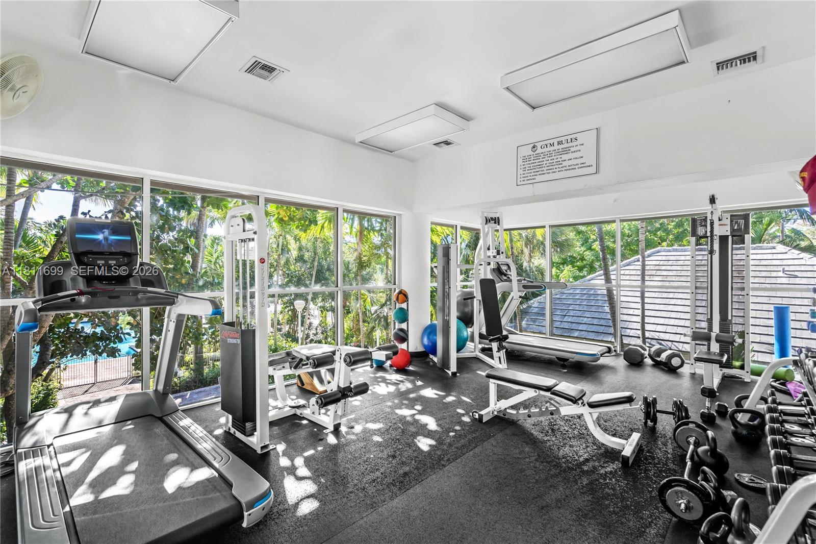 PALM BAY CONDOMINIUM - Residential