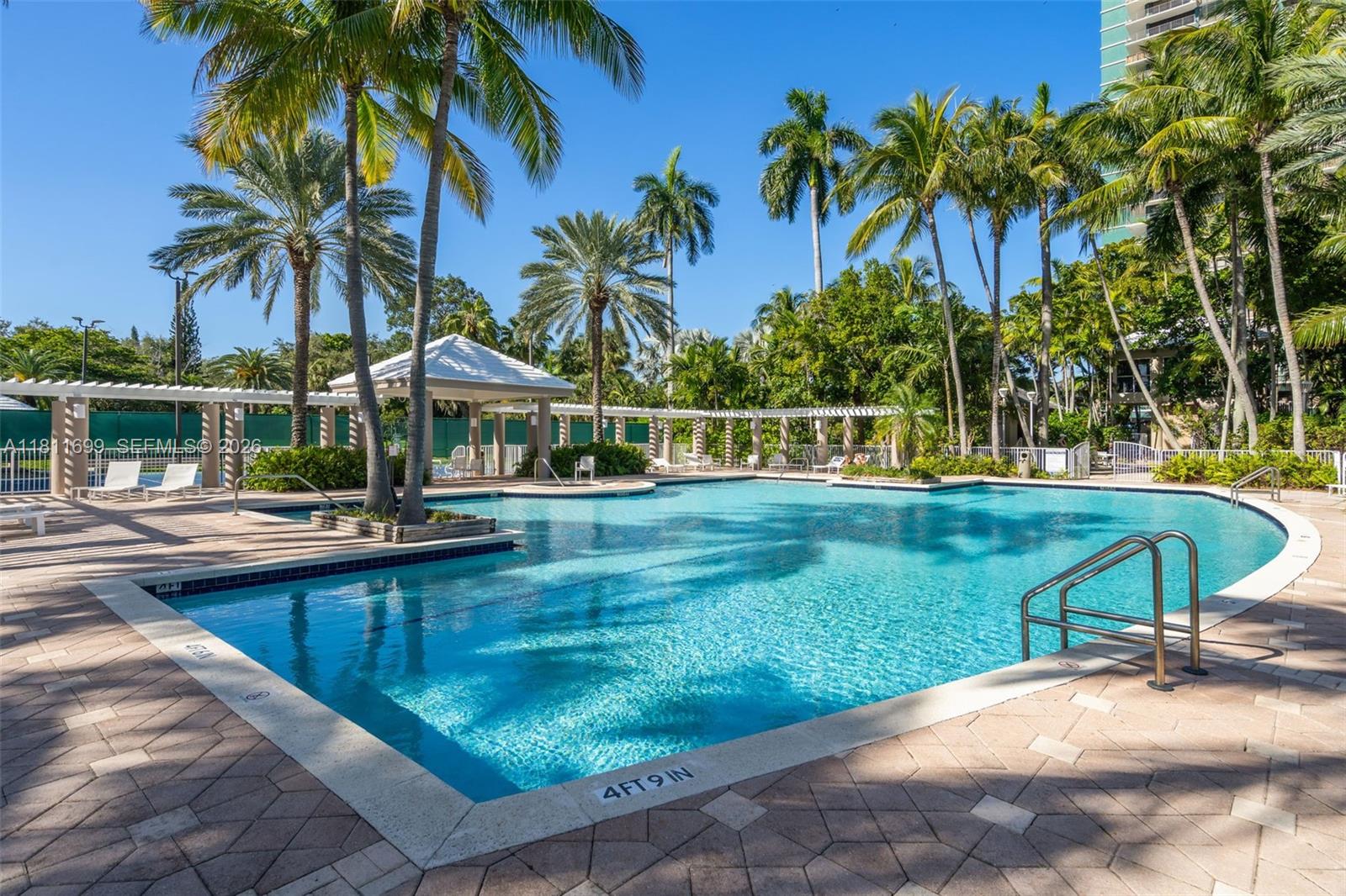 PALM BAY CONDOMINIUM - Residential