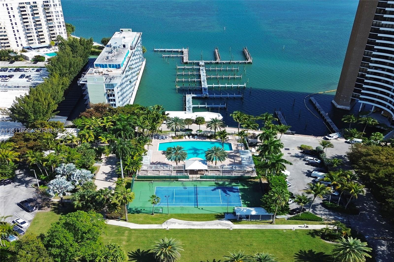 PALM BAY CONDOMINIUM - Residential