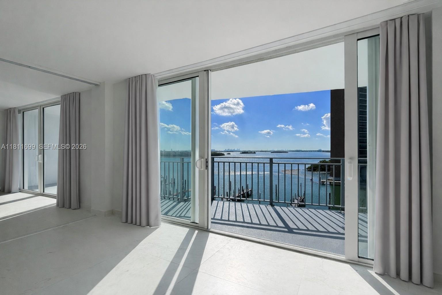 PALM BAY CONDOMINIUM - Residential