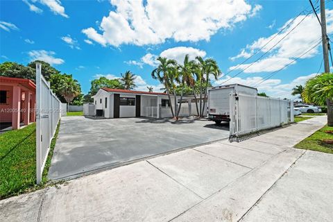 Tiny photo for 7120 SW 21st St, Miami, FL 33155 (MLS # A12005440)