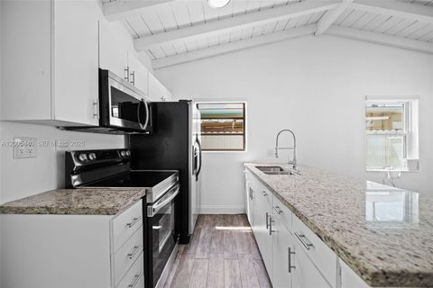 Tiny photo for 7120 SW 21st St, Miami, FL 33155 (MLS # A12005440)