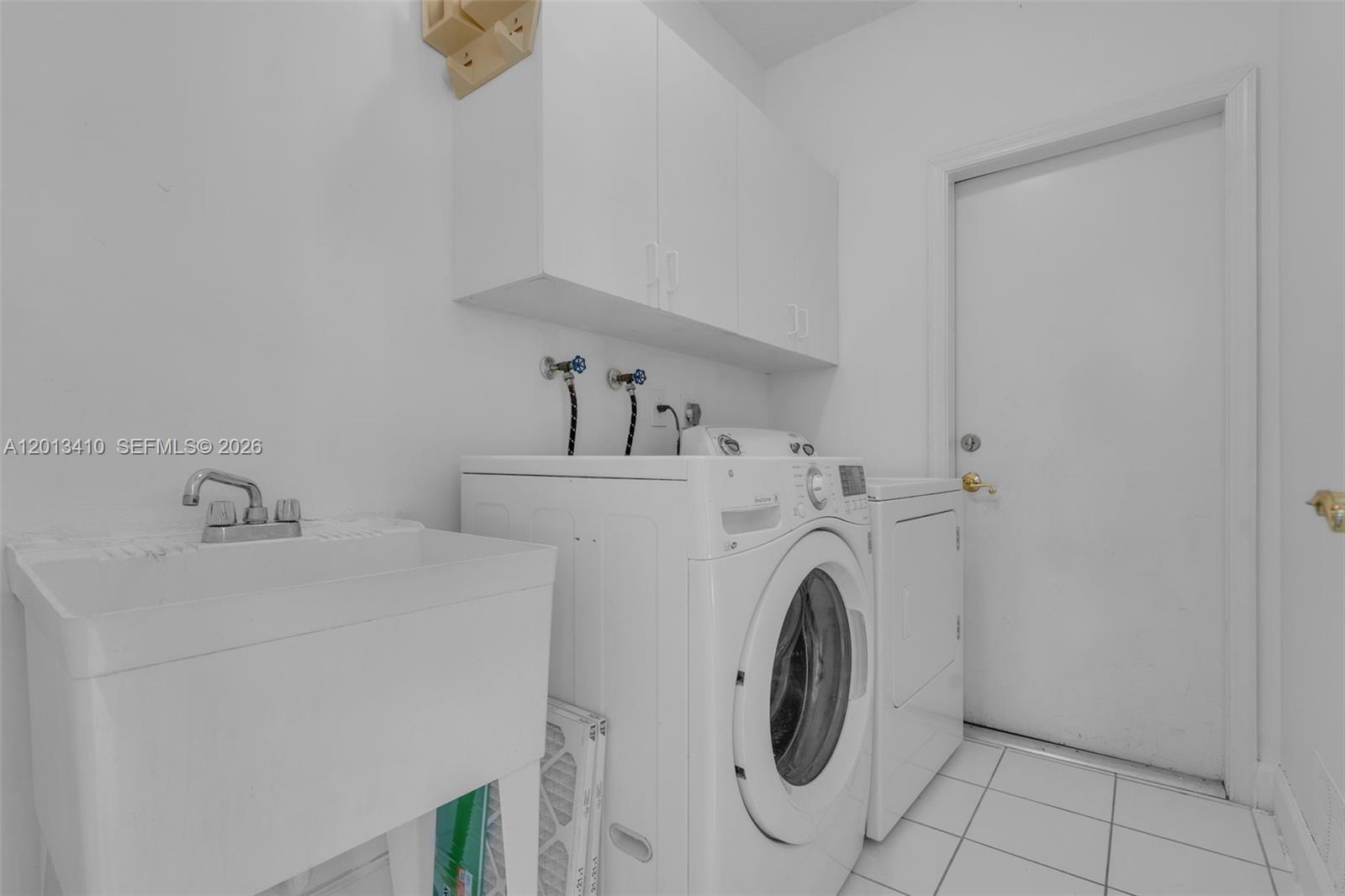 COSTA VERDE SEC 1 - Residential