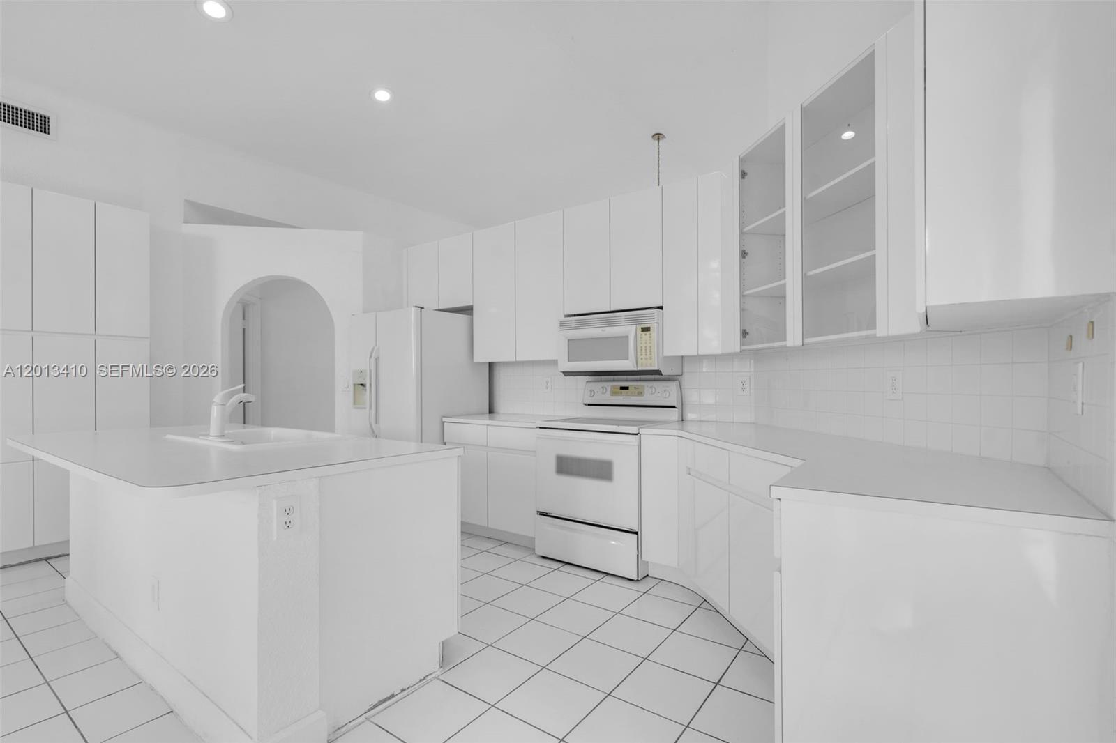 COSTA VERDE SEC 1 - Residential