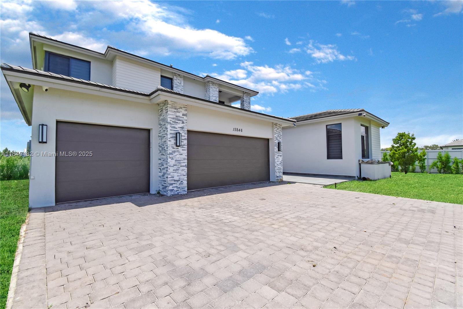 CIRCLE S ESTATES - Residential