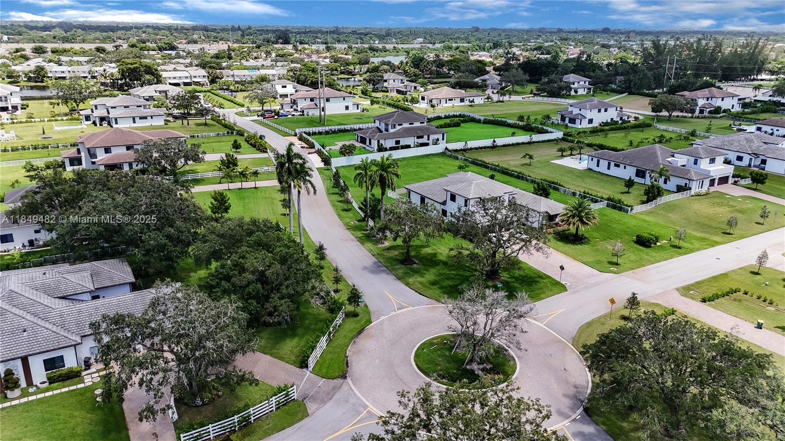 CIRCLE S ESTATES - Residential