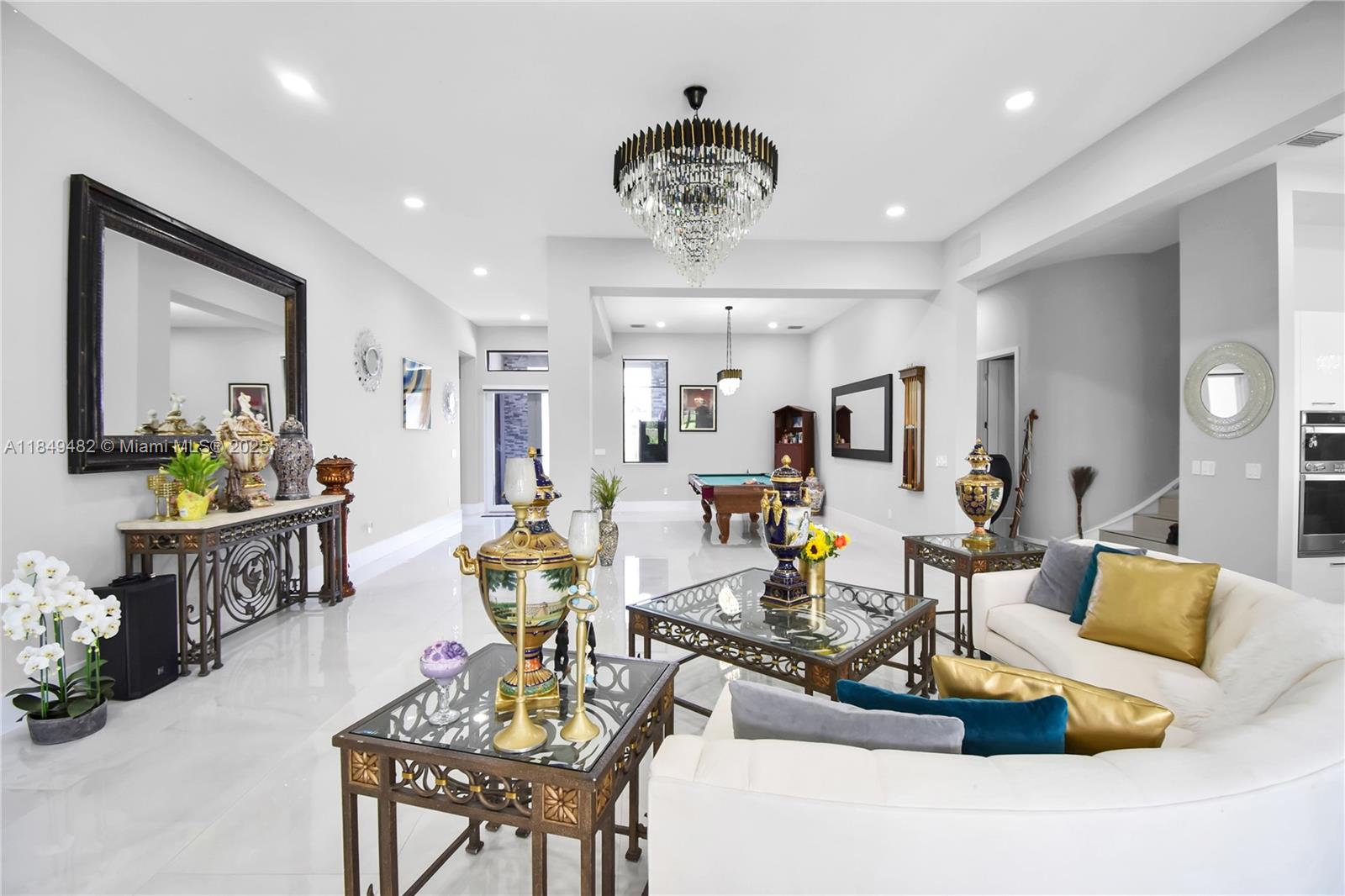 CIRCLE S ESTATES - Residential