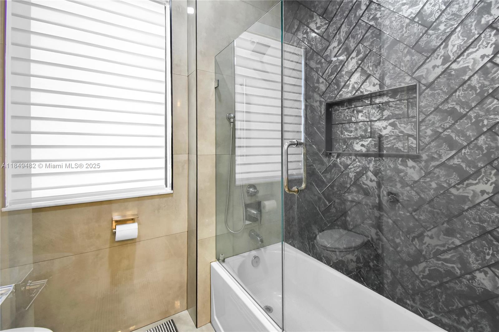 CIRCLE S ESTATES - Residential