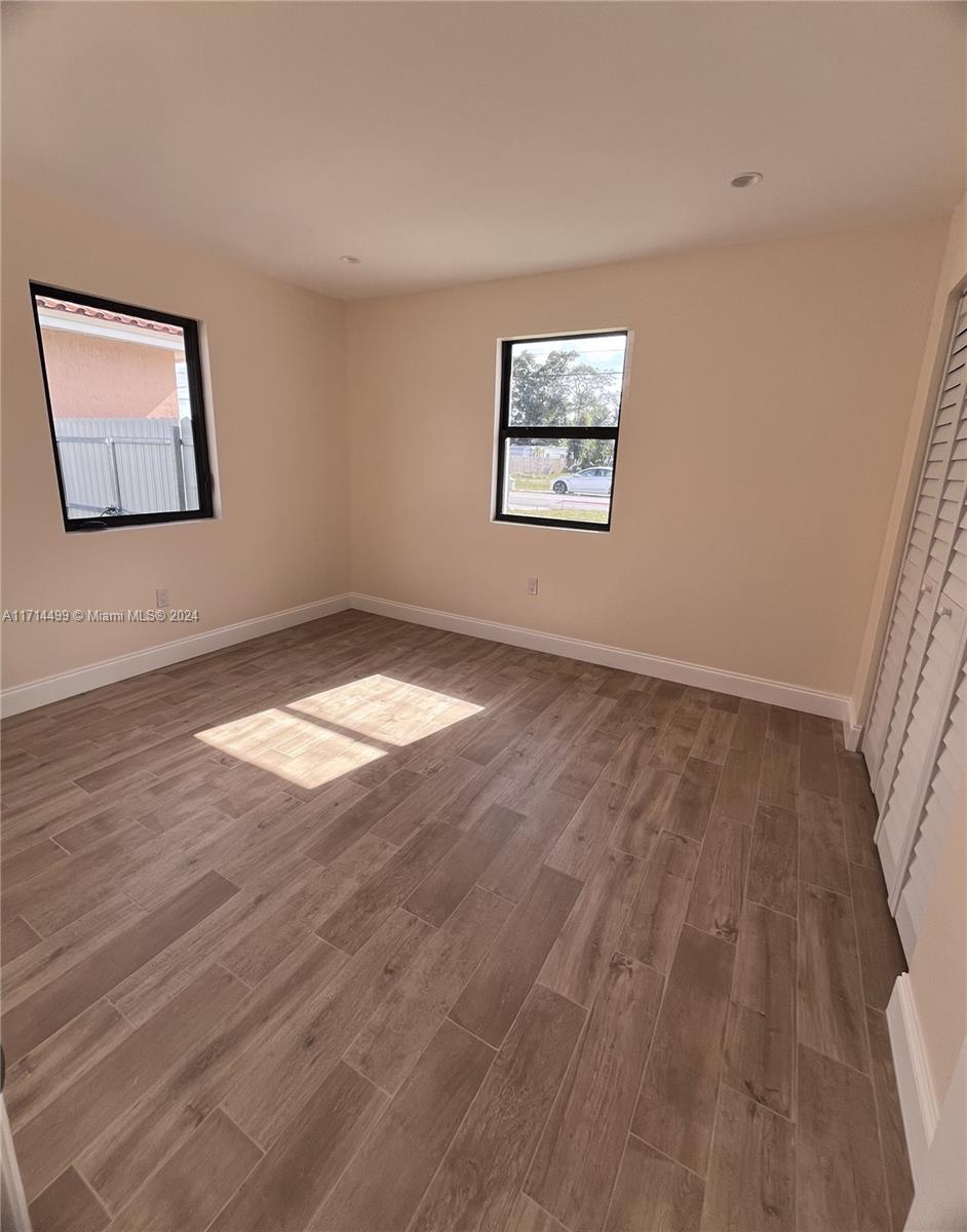 FLAMINGO PARK - Residential