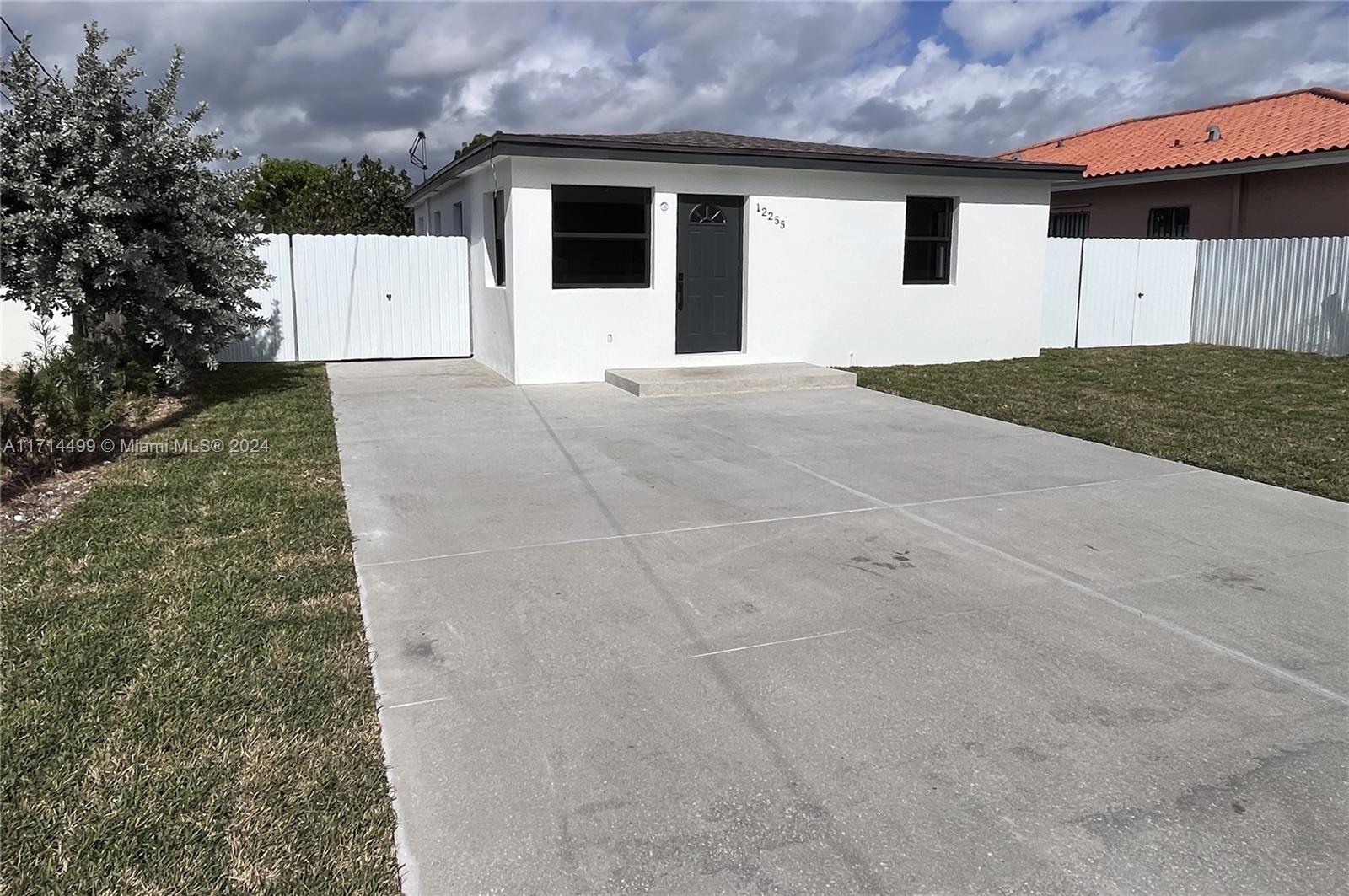 FLAMINGO PARK - Residential
