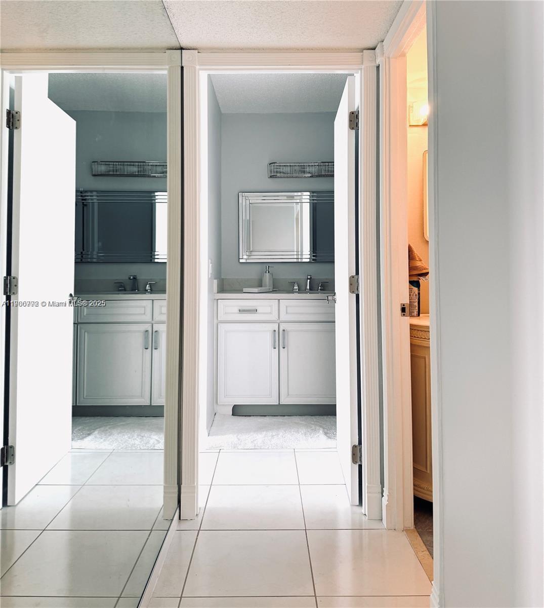 QUADOMAIN TOWER I AND IV - Residential