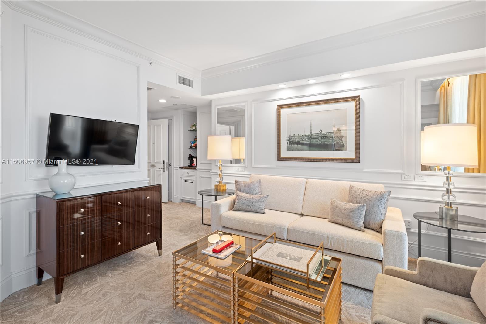 ACQUALINA OCEAN RESIDENCE - Residential