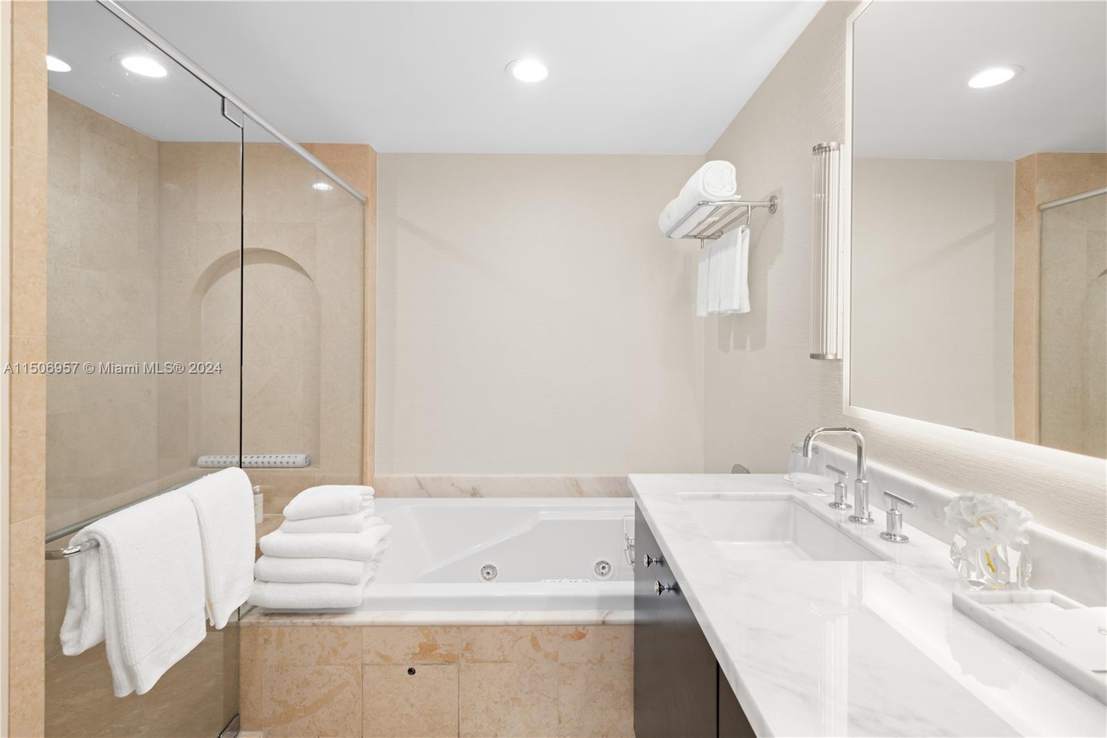 ACQUALINA OCEAN RESIDENCE - Residential